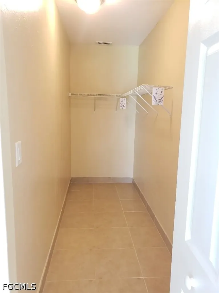 405 SE Van Loon Terrace Cape Coral FL 33990