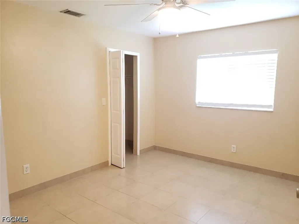 405 SE Van Loon Terrace Cape Coral FL 33990