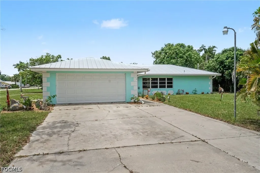 5791 Porpoise Road Bokeelia FL 33922