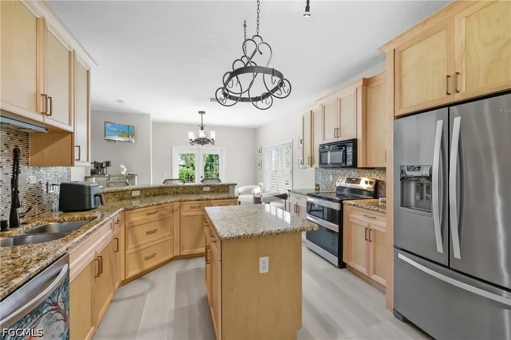 2250 SW 20th Avenue Cape Coral FL 33991
