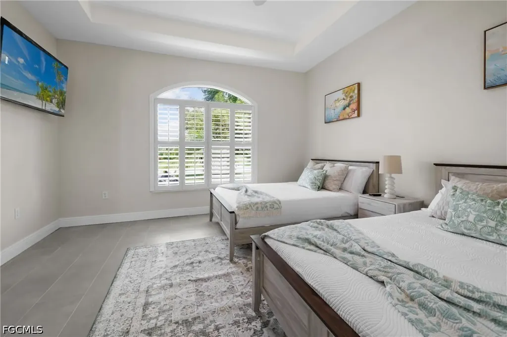 2250 SW 20th Avenue Cape Coral FL 33991