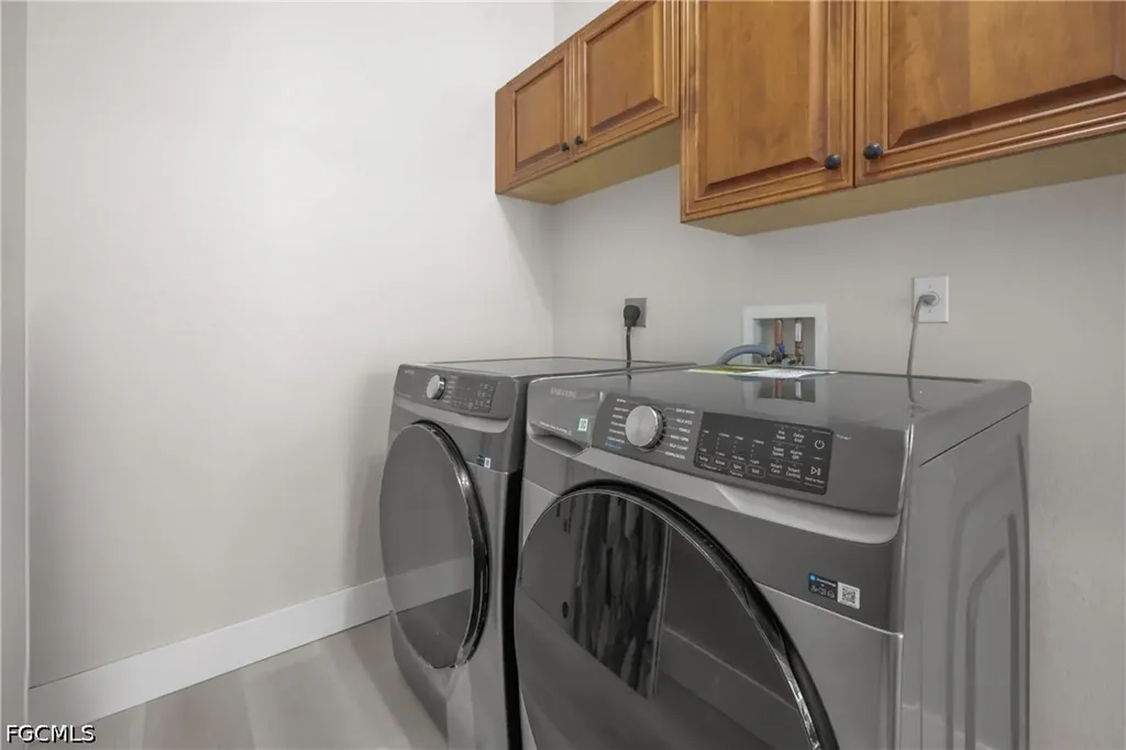2250 SW 20th Avenue Cape Coral FL 33991