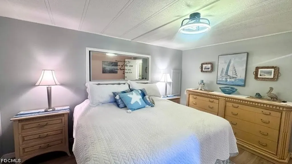 5714 Captain John Smith Loop North Fort Myers FL 33917