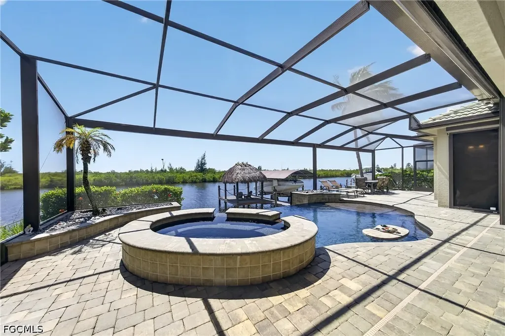 2708 NW 46th Avenue Cape Coral FL 33993