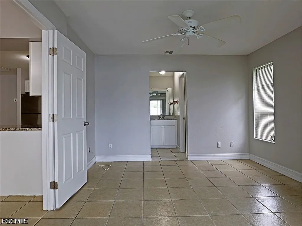 3725 Skyline Boulevard Cape Coral FL 33914