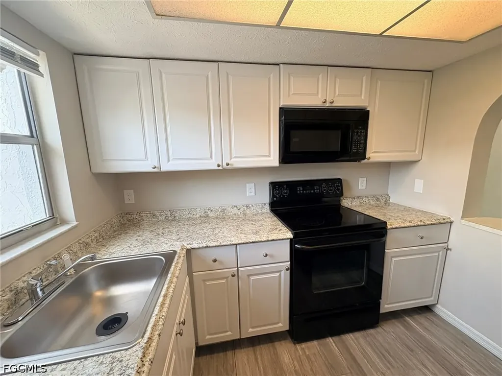 1123 SW 48th Terrace Cape Coral FL 33914