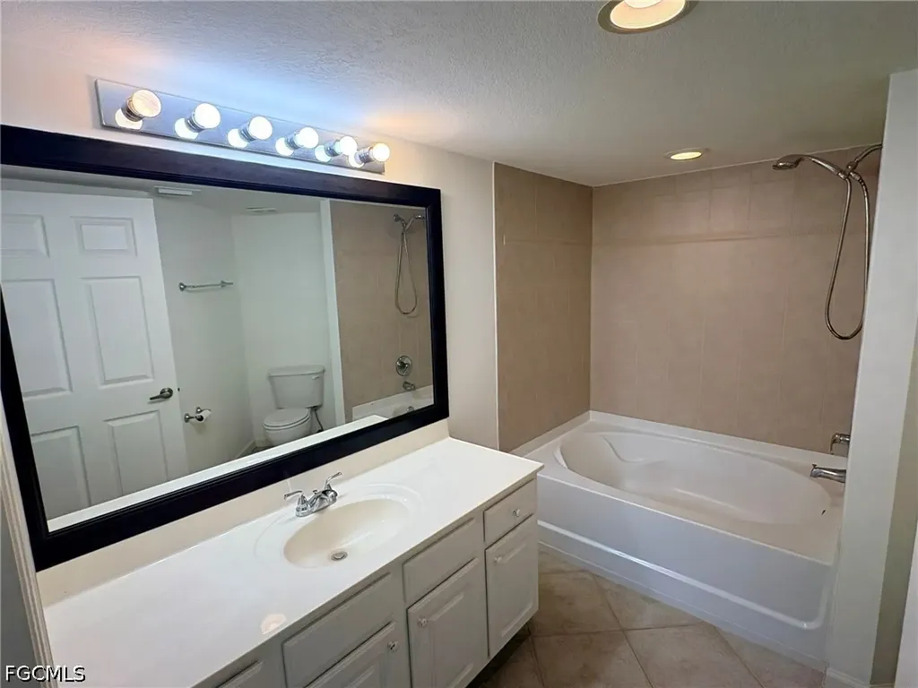 4127 Residence Drive Fort Myers FL 33901