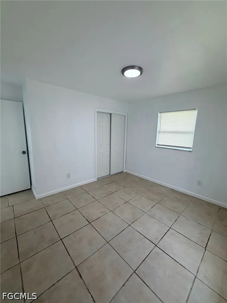 5549 7th Avenue Fort Myers FL 33907