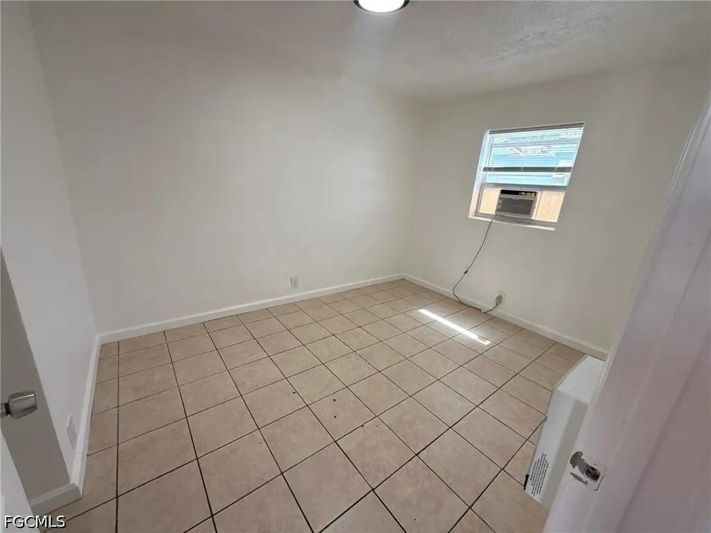 3049 2nd Street Fort Myers FL 33916