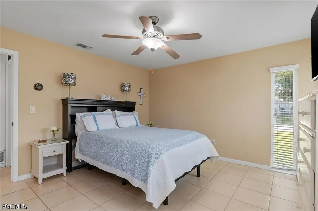 18579 Robinson Avenue Port Charlotte FL 33948