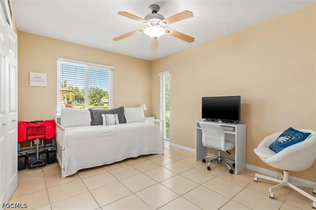 18579 Robinson Avenue Port Charlotte FL 33948