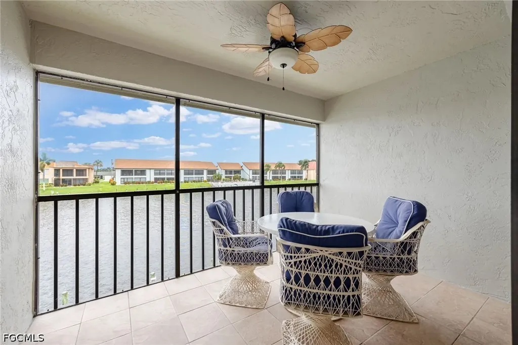3813 SE 11th Place Cape Coral FL 33904