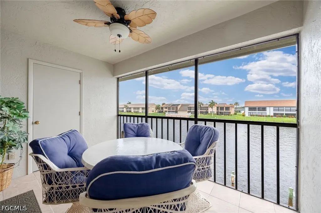 3813 SE 11th Place Cape Coral FL 33904