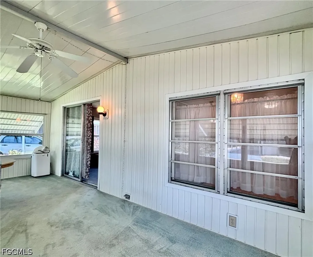 518 Pine Tree Court North Fort Myers FL 33917