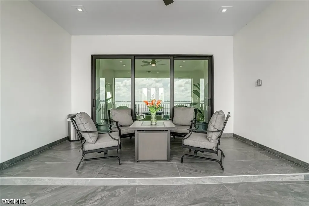 6390 River Club Court North Fort Myers FL 33917