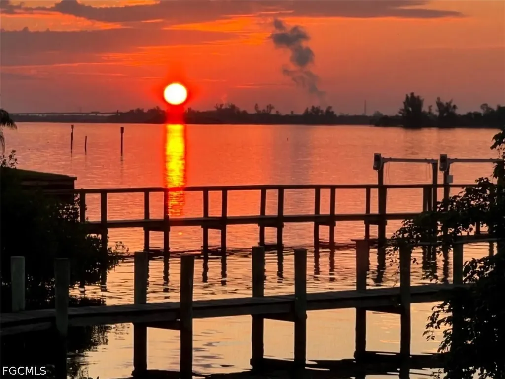 6390 River Club Court North Fort Myers FL 33917