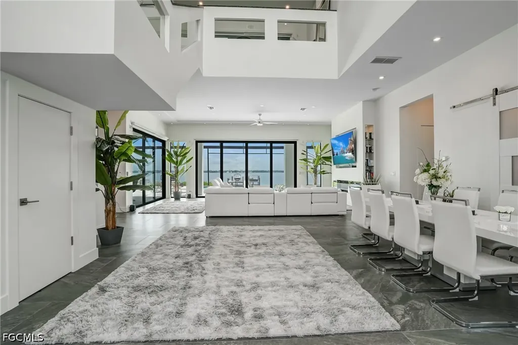 6390 River Club Court North Fort Myers FL 33917
