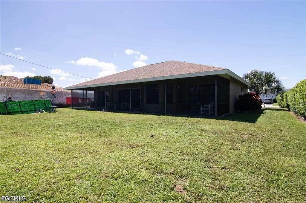 1817 NE Van Loon Terrace Cape Coral FL 33909