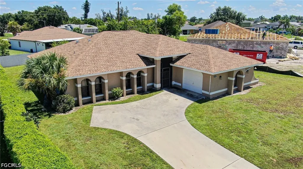 1817 NE Van Loon Terrace Cape Coral FL 33909