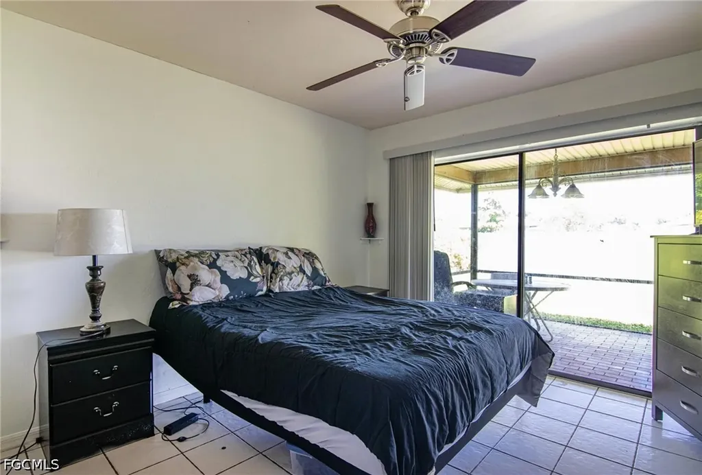 1817 NE Van Loon Terrace Cape Coral FL 33909