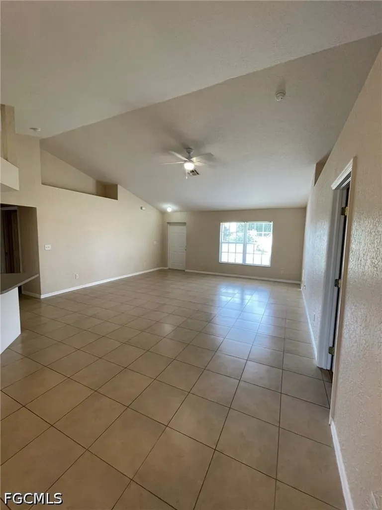 1835 NW 31st Terrace Cape Coral FL 33993