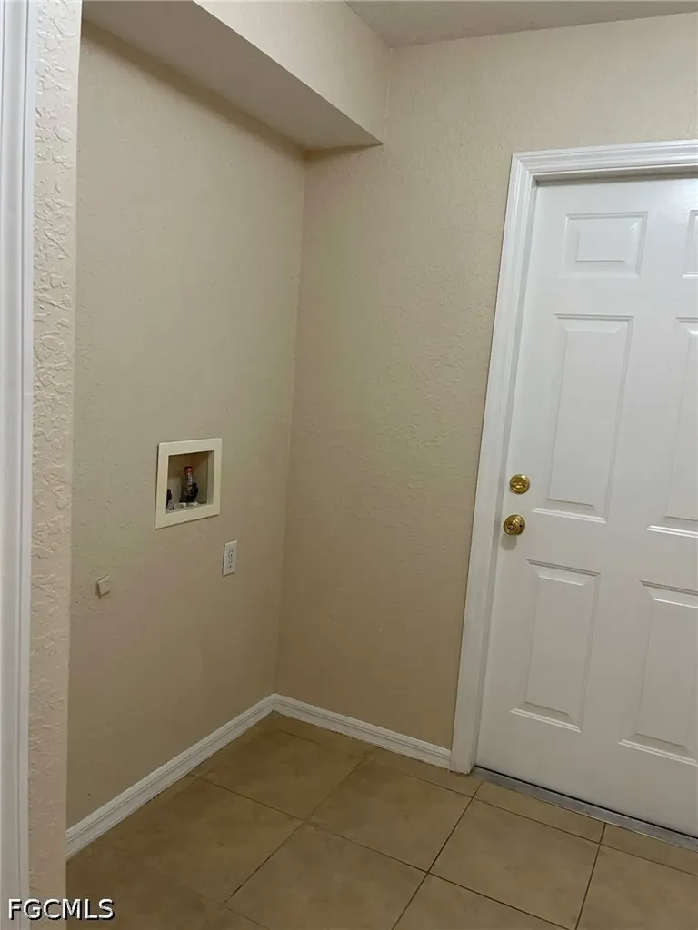 1835 NW 31st Terrace Cape Coral FL 33993