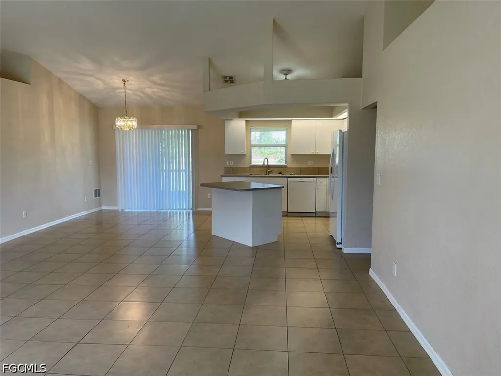 1835 NW 31st Terrace Cape Coral FL 33993