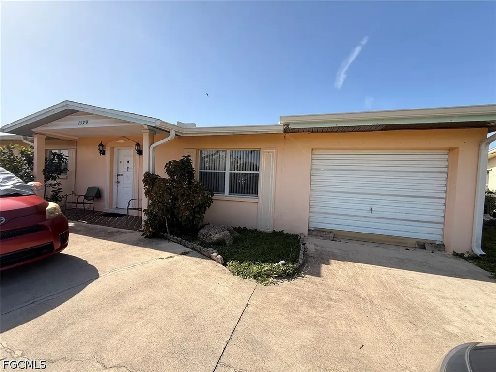 1379 Golf Drive Fort Myers FL 33919