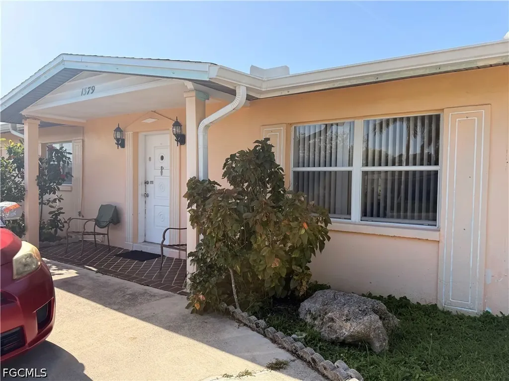 1379 Golf Drive Fort Myers FL 33919