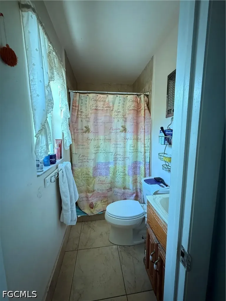 1379 Golf Drive Fort Myers FL 33919