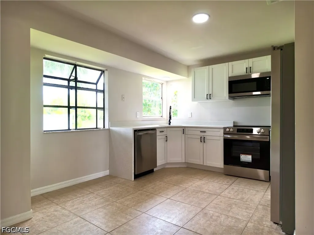 1429 SE 44th Street Cape Coral FL 33904