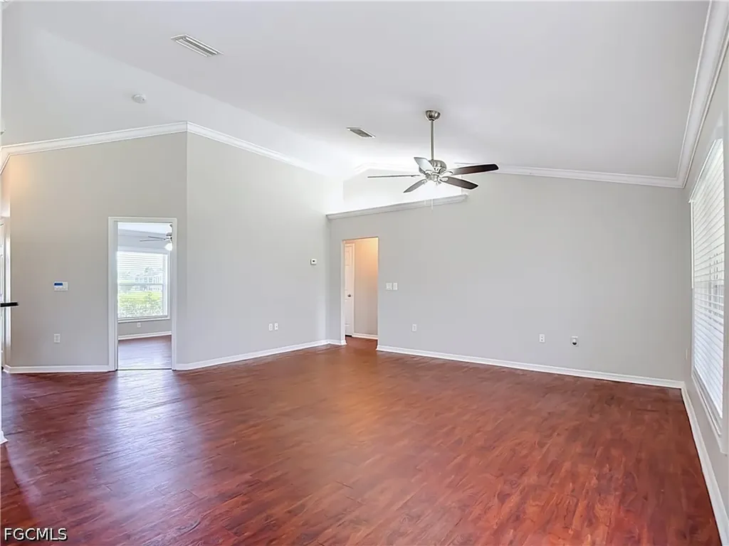 3511 SW 8th Place Cape Coral FL 33914
