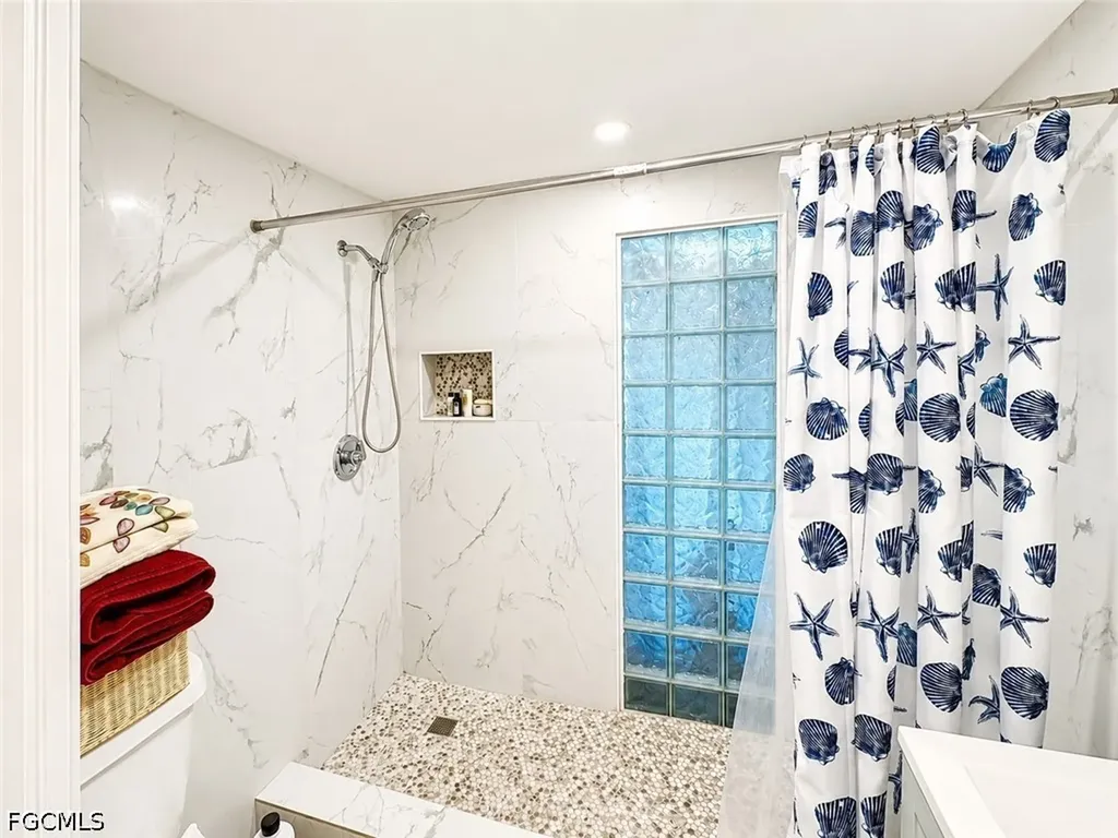 11242 Matlacha Avenue Matlacha FL 33993