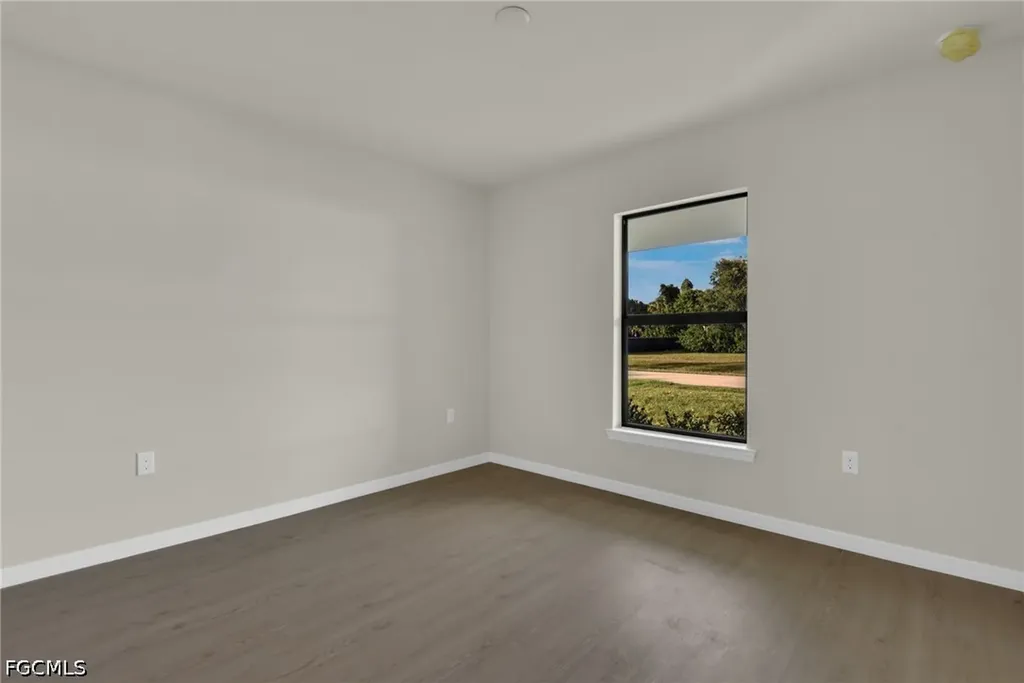 6032 Stratton Road Fort Myers FL 33905