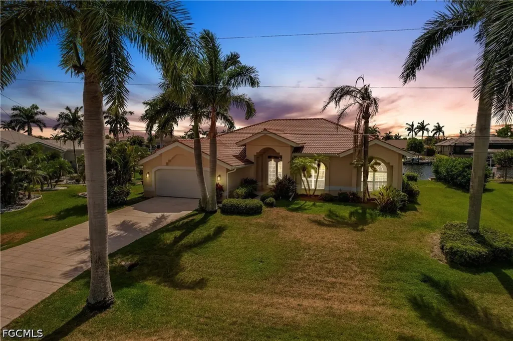 4315 SW 26th Court Cape Coral FL 33914
