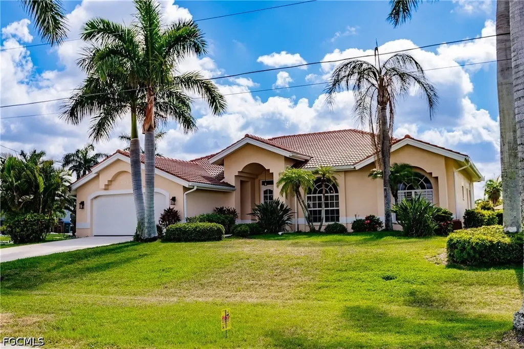 4315 SW 26th Court Cape Coral FL 33914
