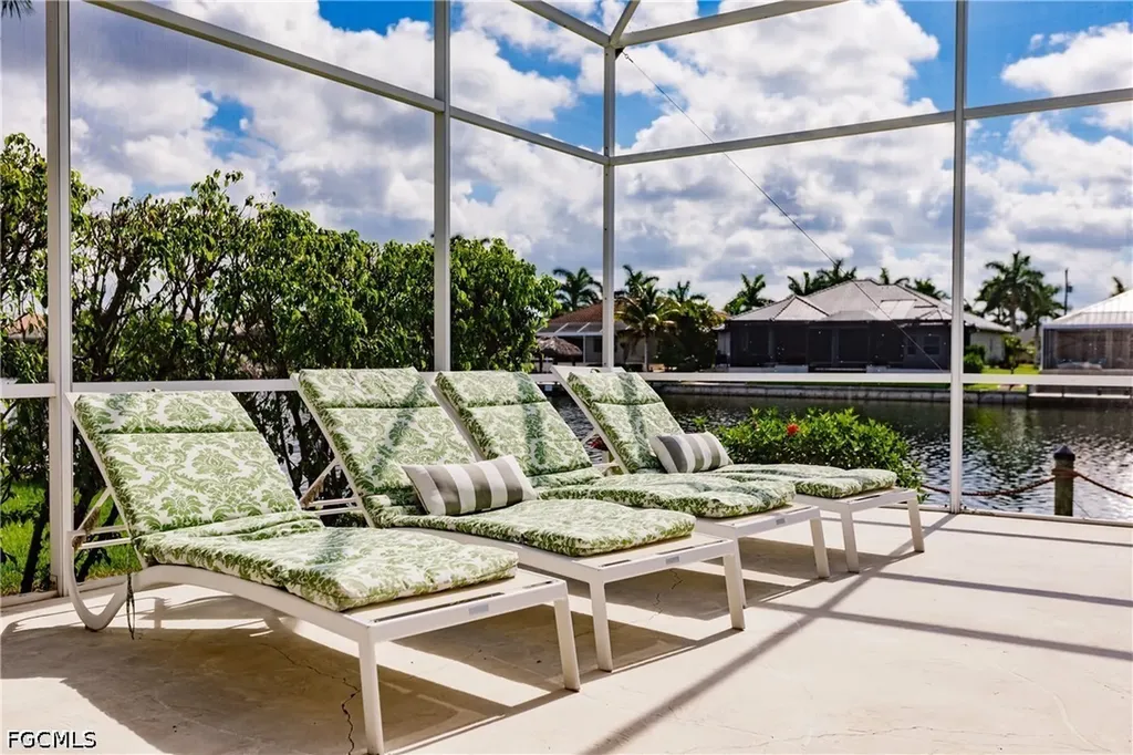 4315 SW 26th Court Cape Coral FL 33914