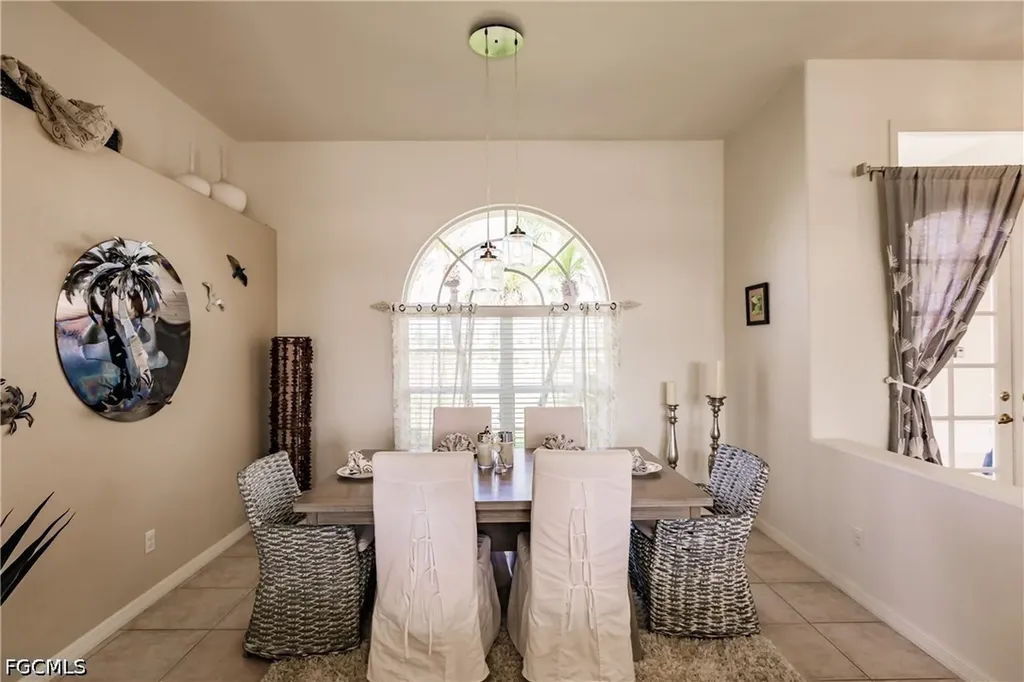 4315 SW 26th Court Cape Coral FL 33914