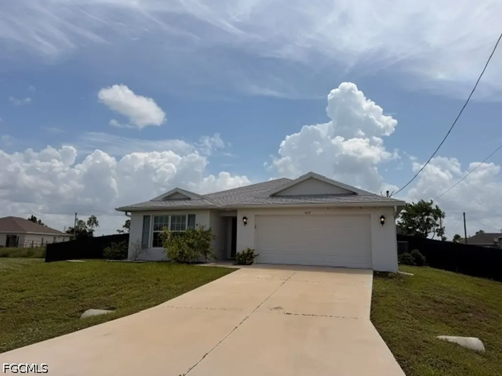 3637 NE 10th Avenue Cape Coral FL 33909