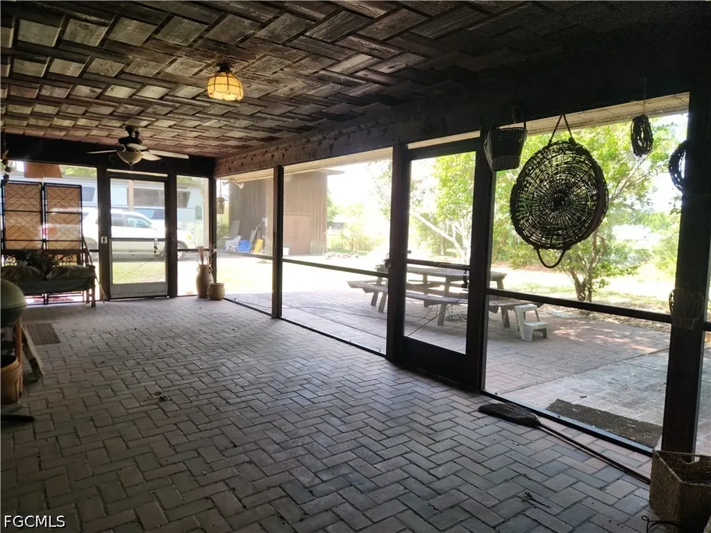 1107 N 11th Street Immokalee FL 34142