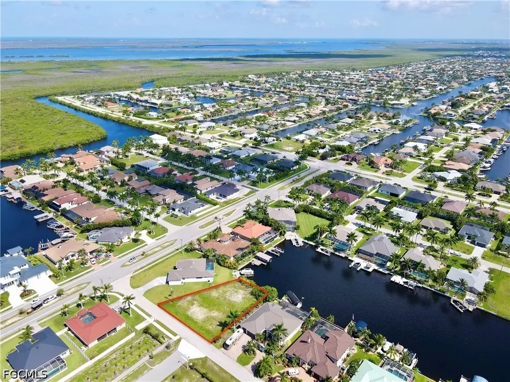 2719 SW 43rd Terrace Cape Coral FL 33914