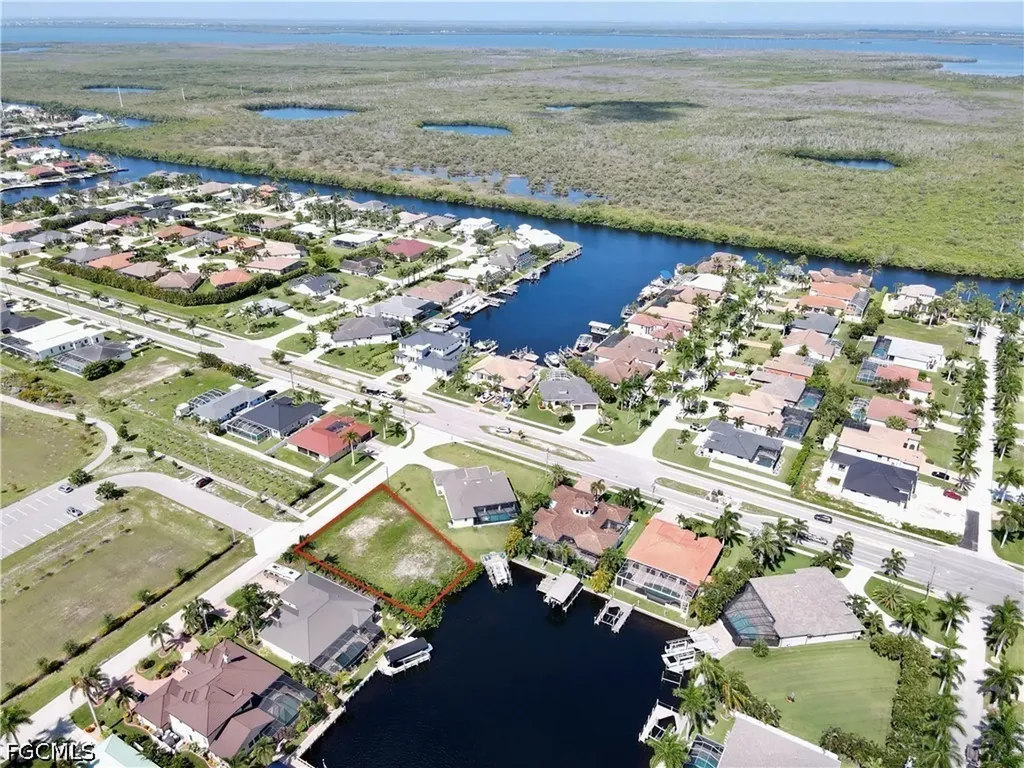 2719 SW 43rd Terrace Cape Coral FL 33914