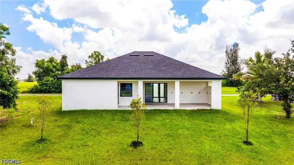 1124 NW 31st Avenue Cape Coral FL 33993