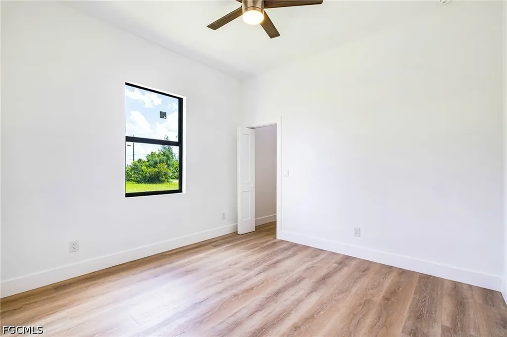 1124 NW 31st Avenue Cape Coral FL 33993