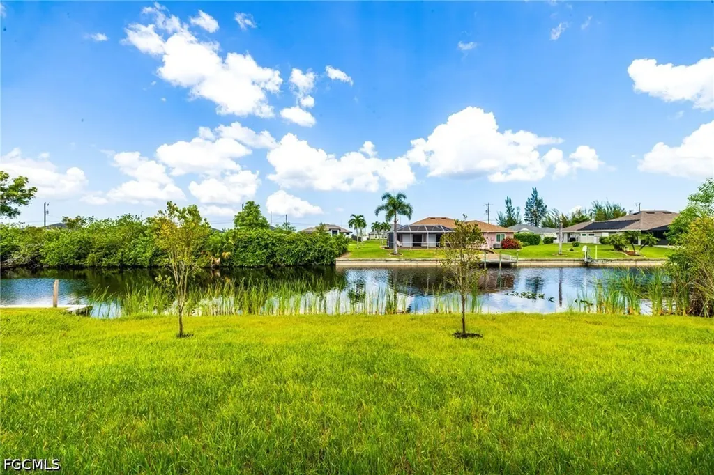 1124 NW 31st Avenue Cape Coral FL 33993