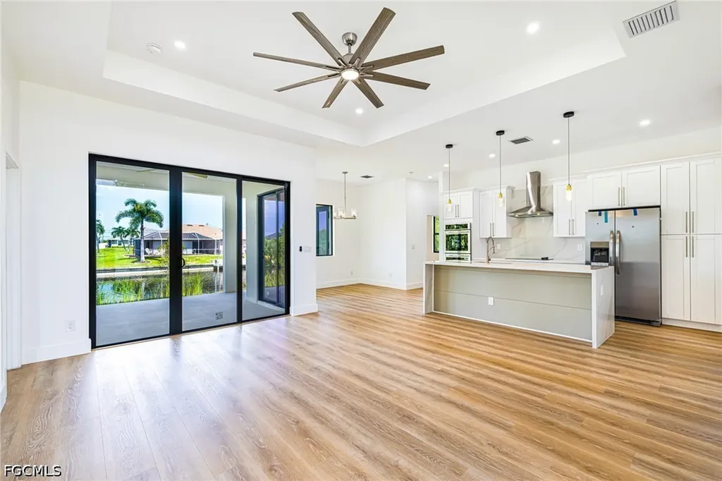 1124 NW 31st Avenue Cape Coral FL 33993
