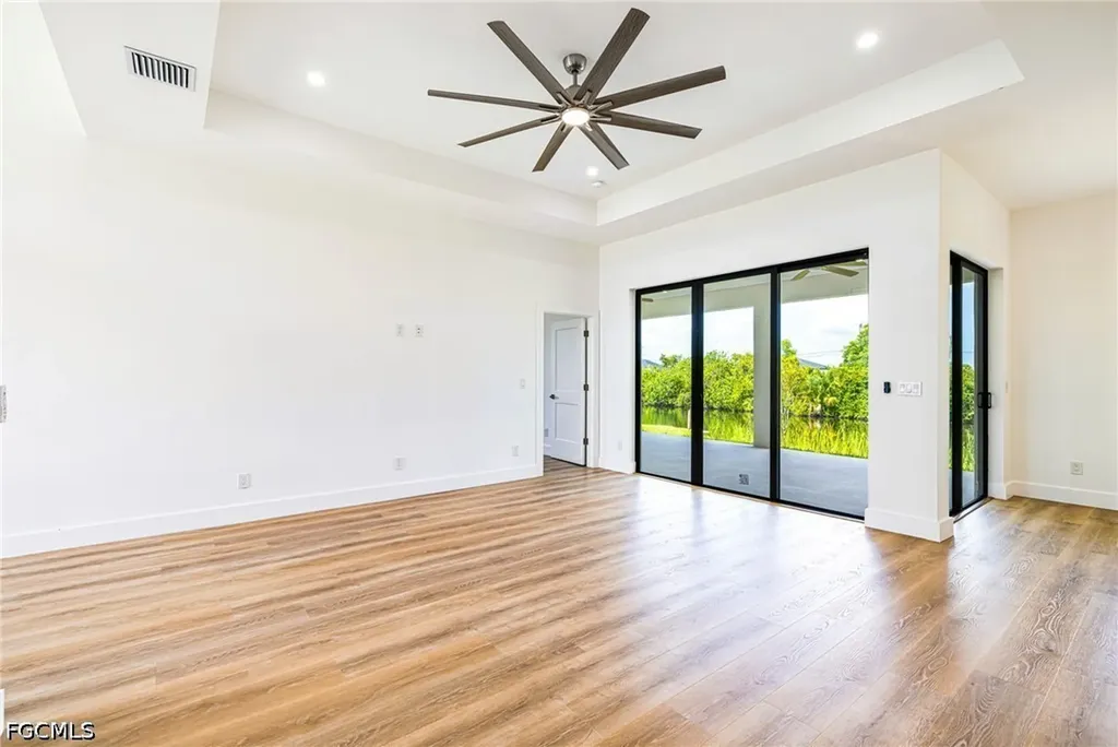1124 NW 31st Avenue Cape Coral FL 33993