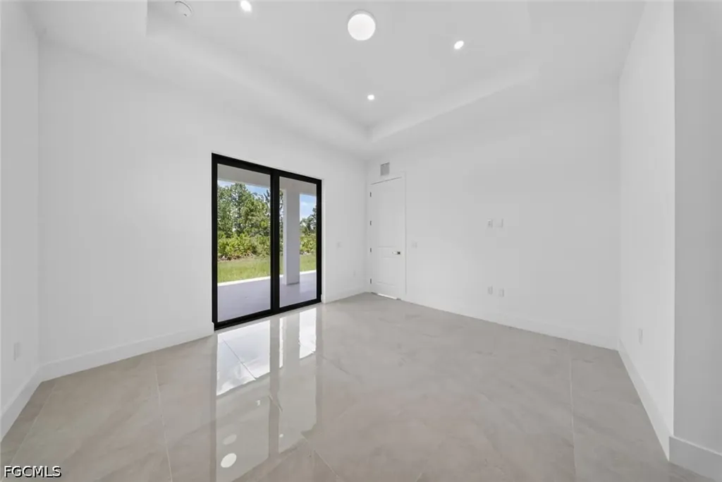 463 Zimmerman Avenue S Lehigh Acres FL 33974