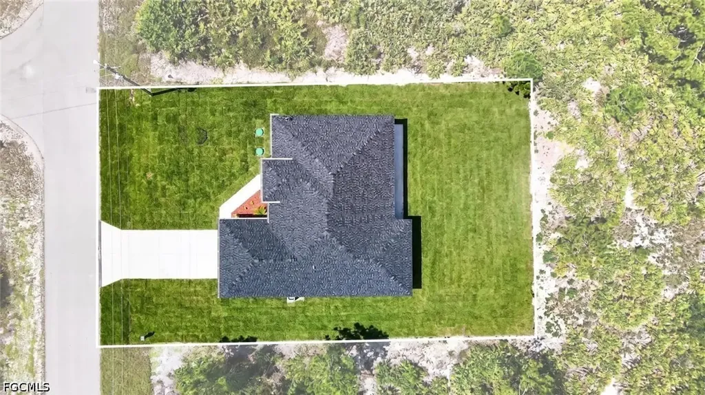 463 Zimmerman Avenue S Lehigh Acres FL 33974