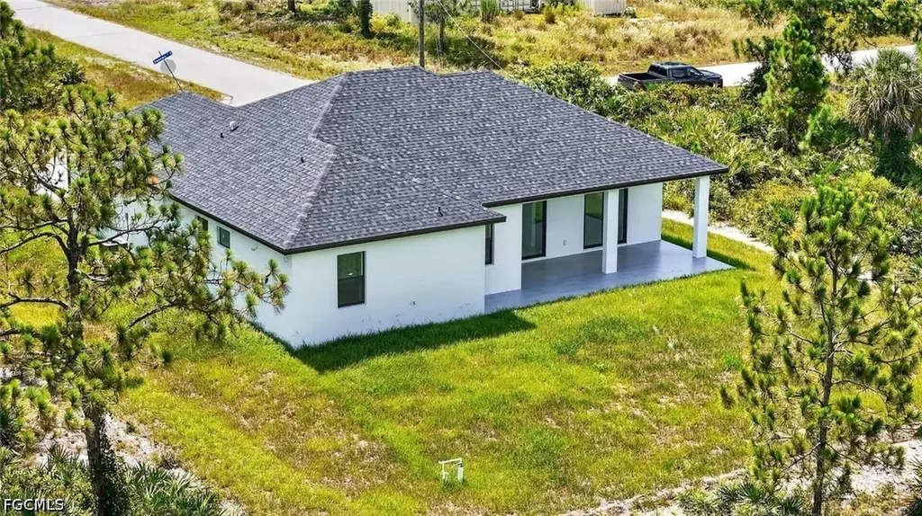 463 Zimmerman Avenue S Lehigh Acres FL 33974